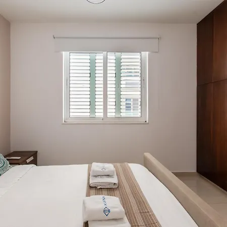 Apollo 2-br In Daire Larnaca